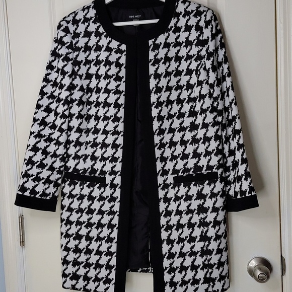 Nine West Jackets & Blazers - NINE WEST Houndstooth Blazer Black & White Sz S 6